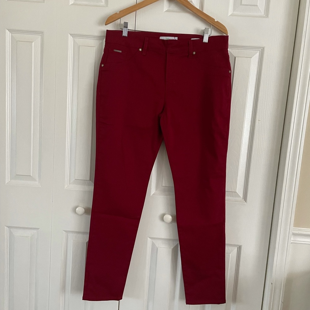 Beautiful red high rise jeans.